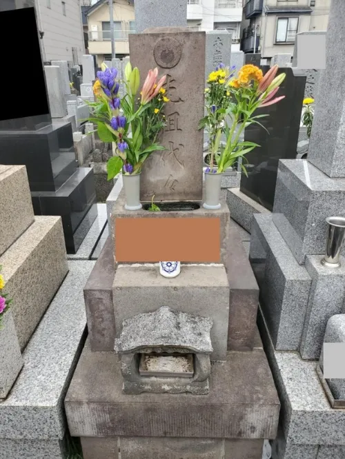 墓じまいを検討されているお墓イメージ
